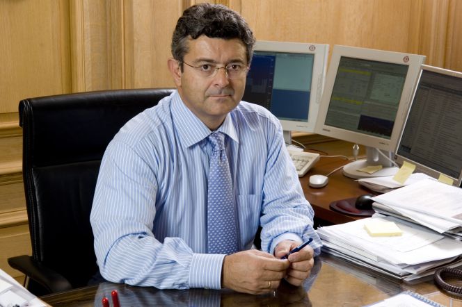 Fernández Valbuena cree que Telefónica subirá un 12% Fernández Valbuena cree que Telefónica subirá un 12%