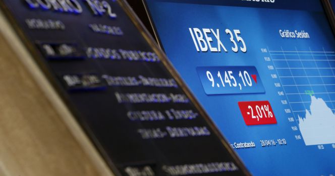El petróleo borra los buenos datos macro y lleva al Ibex a las pérdidas