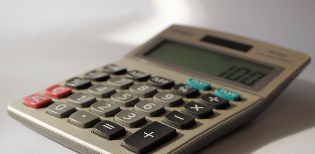 Los autónomos todavía tardan 78 días en cobrar de la Administración