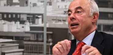 La CNMV investiga a los bancos por cómo hacen las operaciones en Bolsa