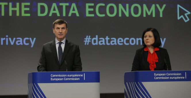 Bruselas acabará con las llamadas publicitarias sin consentimiento